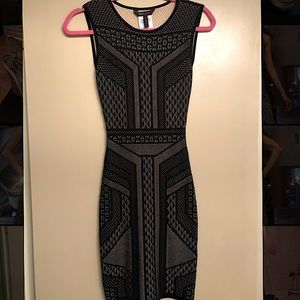 BCBGMAXAZRIA BODYCON DRESS